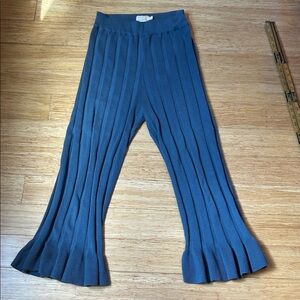 Ribbed knit flare pants